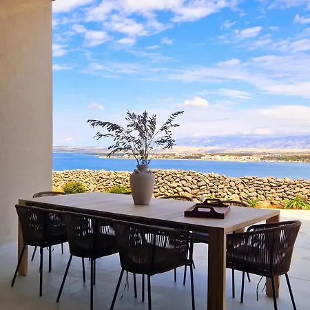 Quintessa With Infinity Pool Villa